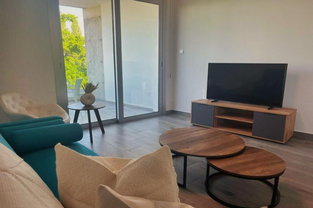 Phaedrus Living Coral Suites Aura Larnaca Zewnętrze zdjęcie