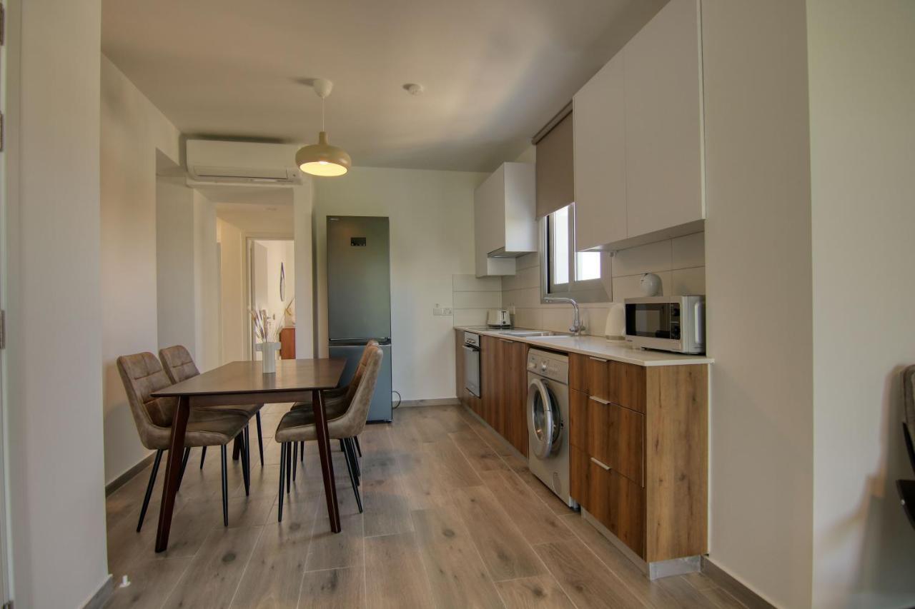 Phaedrus Living Coral Suites Aura Larnaca Zewnętrze zdjęcie