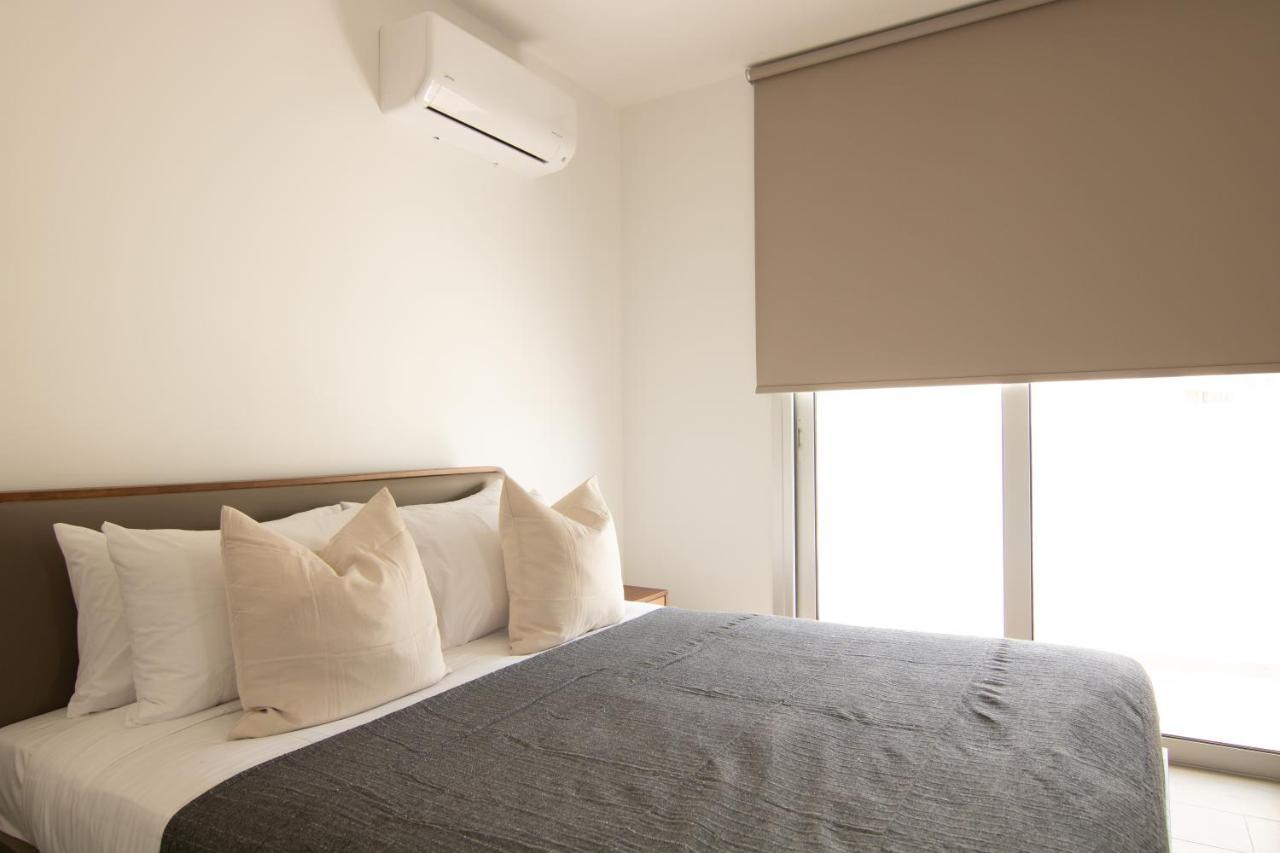 Phaedrus Living Coral Suites Aura Larnaca Zewnętrze zdjęcie