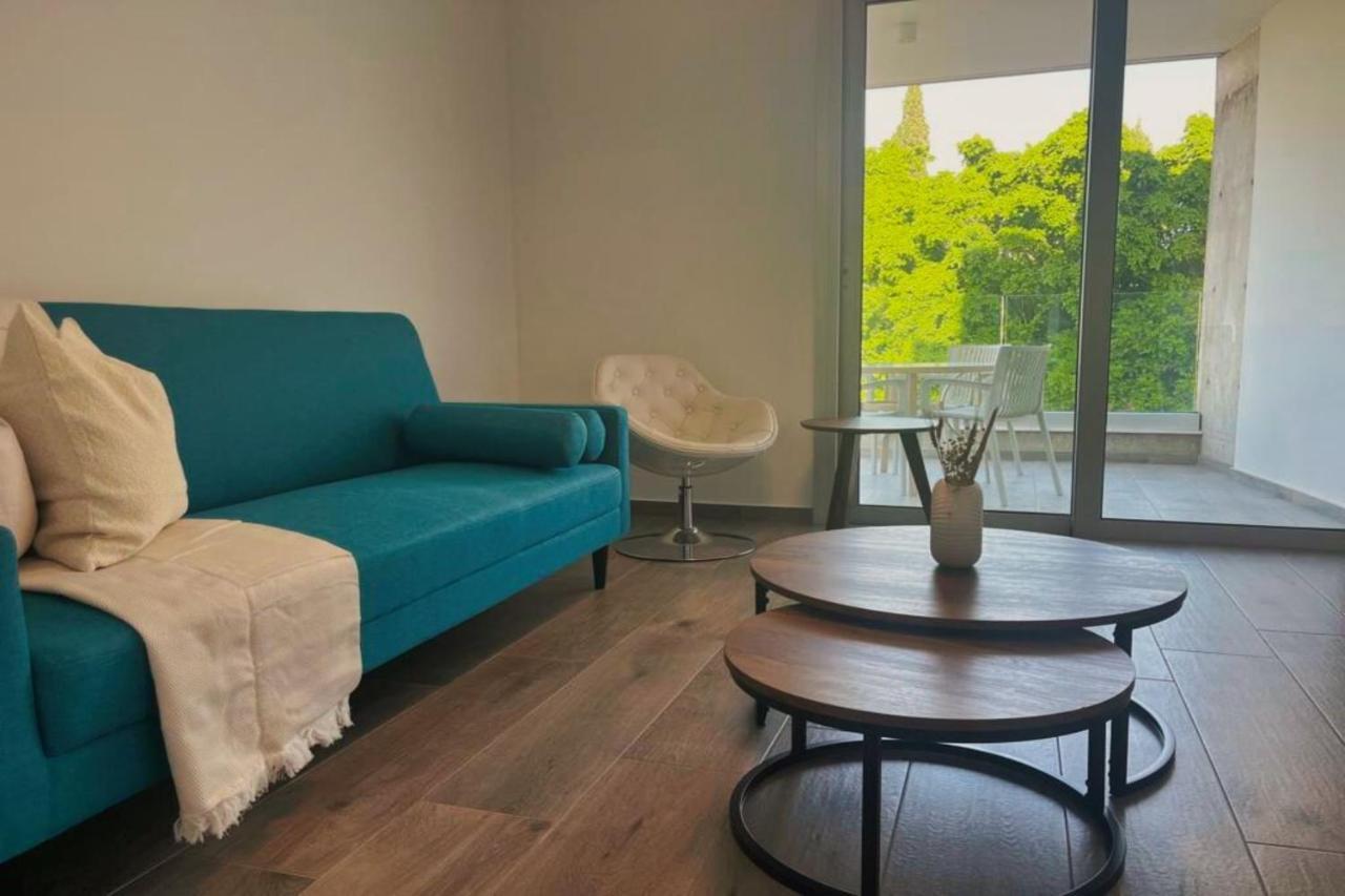Phaedrus Living Coral Suites Aura Larnaca Zewnętrze zdjęcie
